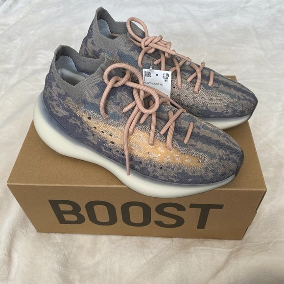 NEW ADIDAS YEEZY BOOST 380 IN MIST - SZ 8.5 MENS main image 6